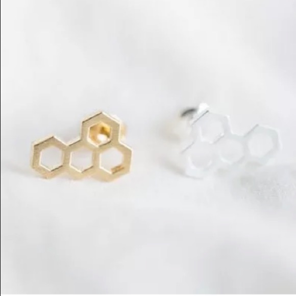 “None of Your Beeswax!” Honeycomb Hexagon Earring - Picture 1 of 5